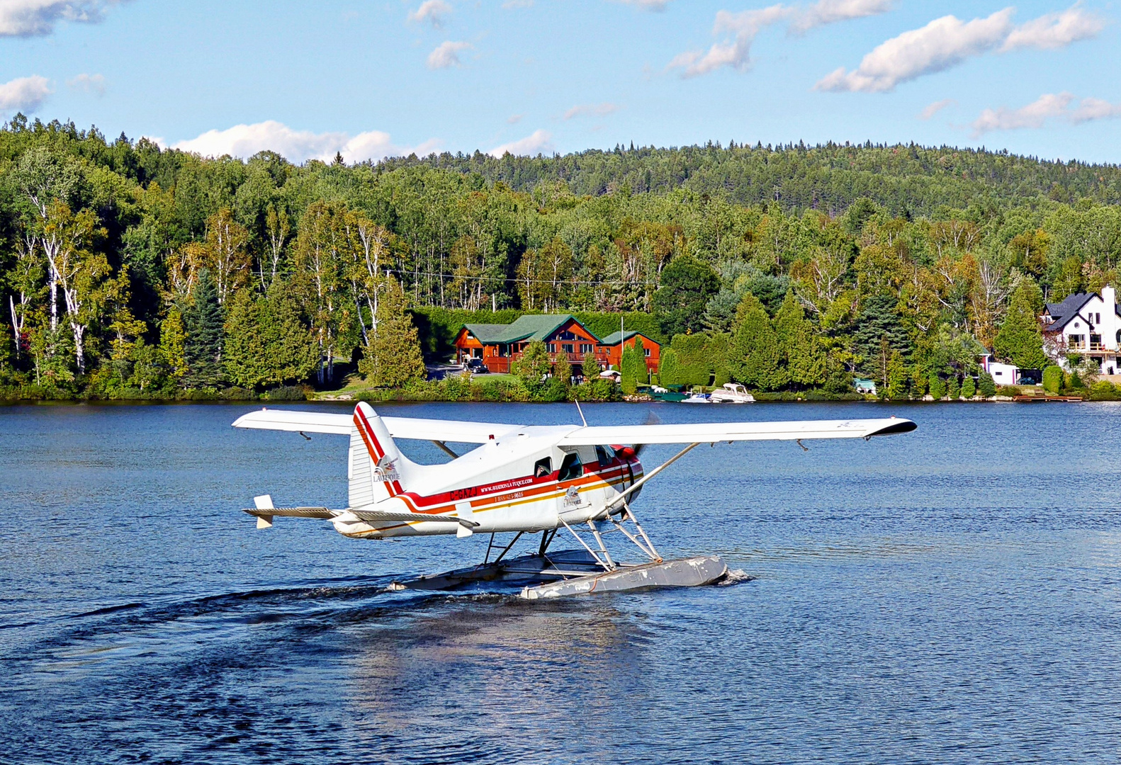 Décollage de notre hydravion