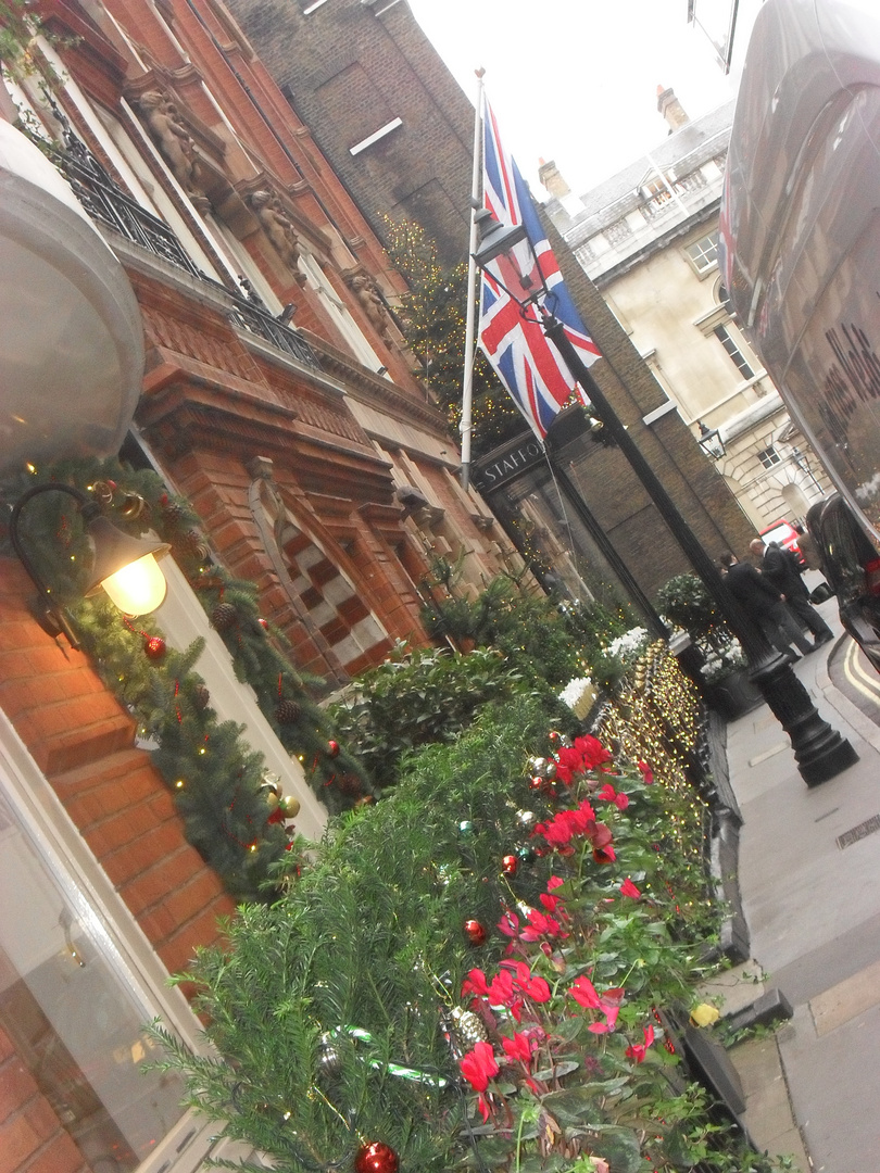 Décoration de Noël dans une rue de Londres