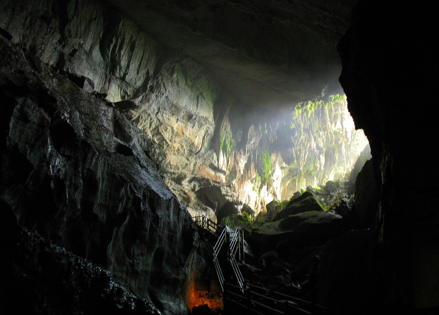 Deer Cave/ Borneo