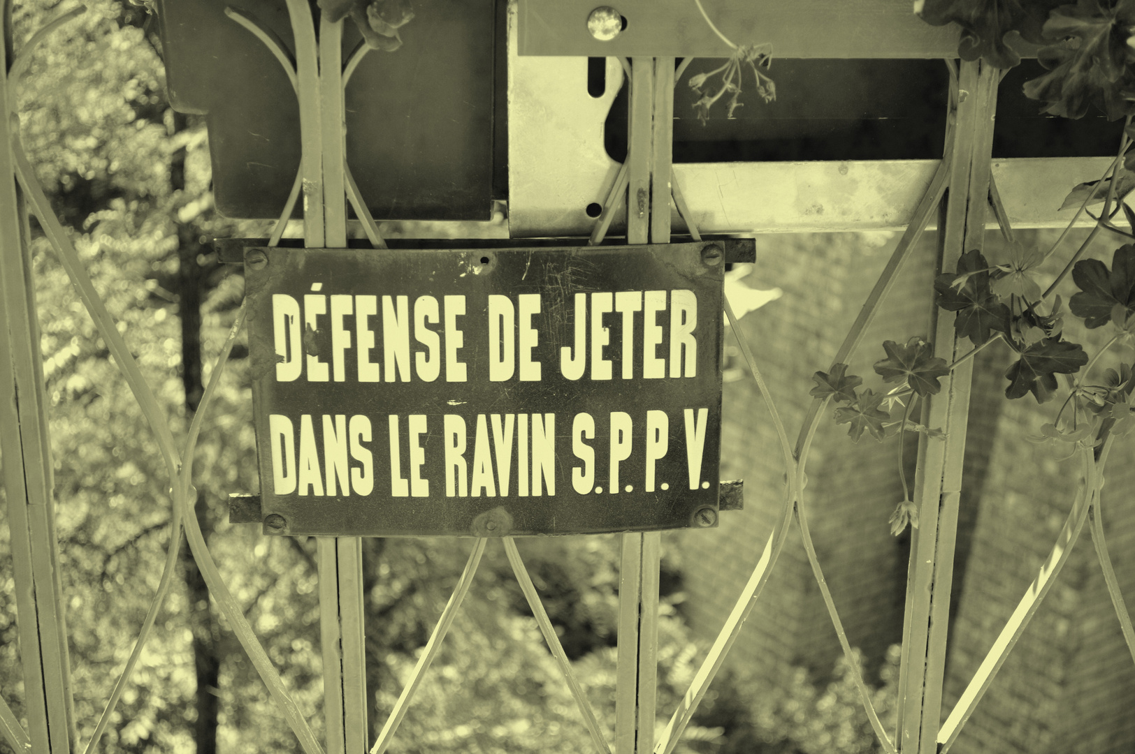 défence de jetter