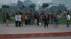 Dehli, street life (14) , break dancer