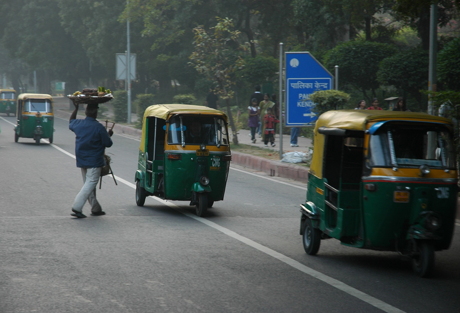 Dehli street life, TukTuk (1)