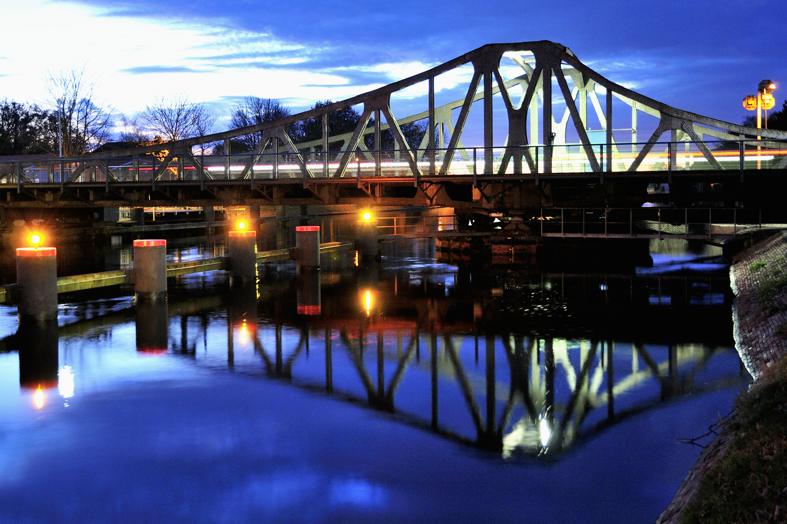 Deichbrücke