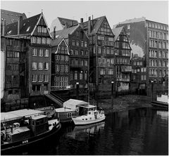 Deichstrasse Hamburg 1977 vor der Renovierung!