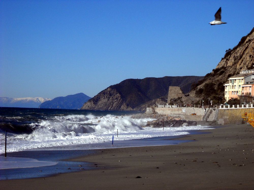 DEIVA MARINA --LA SPIAGGIA