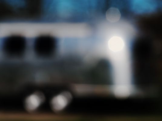 dekonstruktion eines wohnmobils