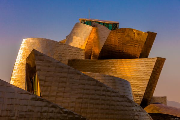 Dekonstruktion Im Sonnenlicht