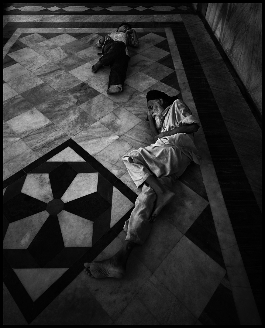 Delhi - Sleeping in the Gurudwara Bangla Sahib