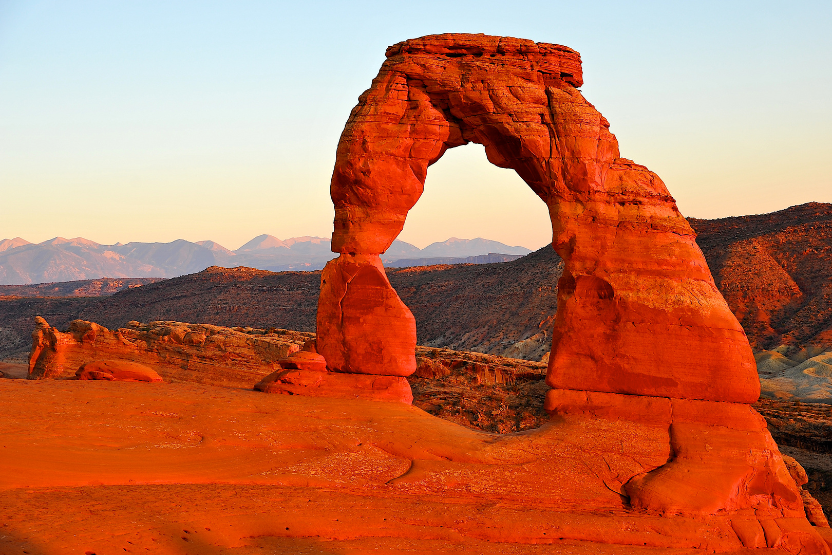 Delicate Arch At Sunset - Arches NP - Utah