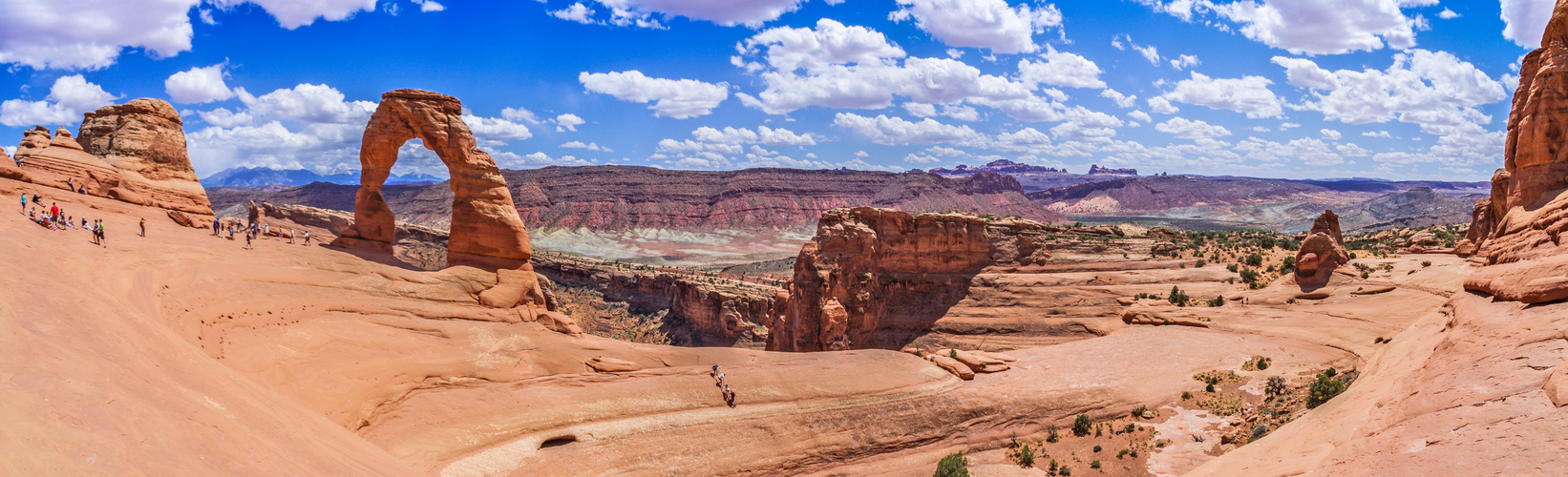 Delicate Arch in seiner traumhaften Umgebung