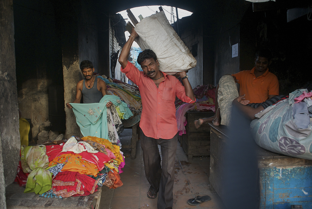 Delivery Man Dhobi Ghat 5-30