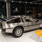 DeLorean DMC-12