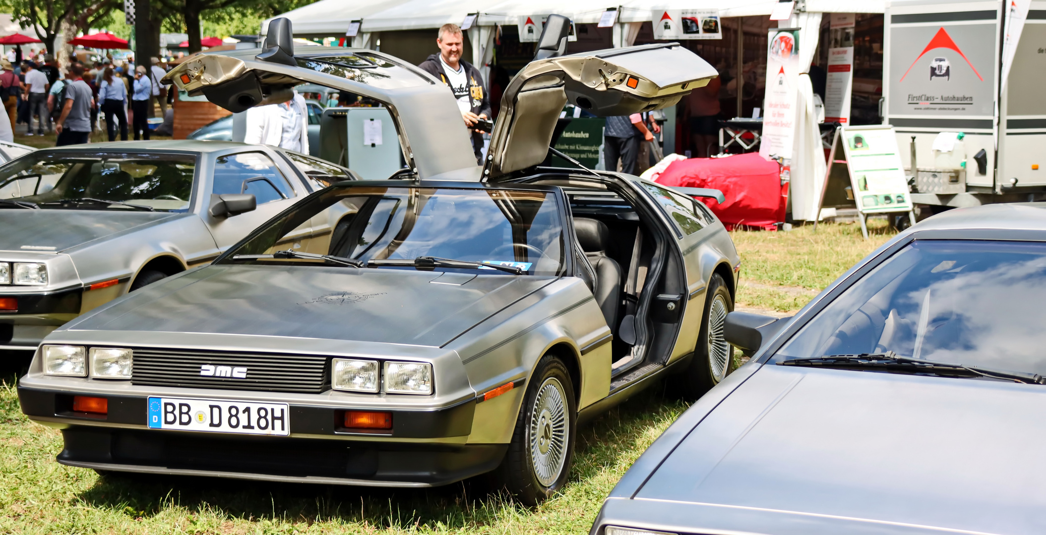 DeLorean DMC-12