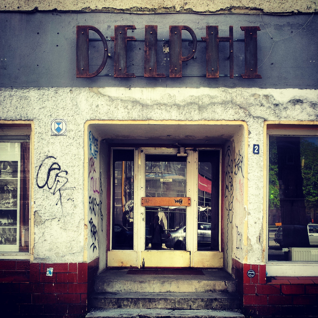 Delphie Cinema