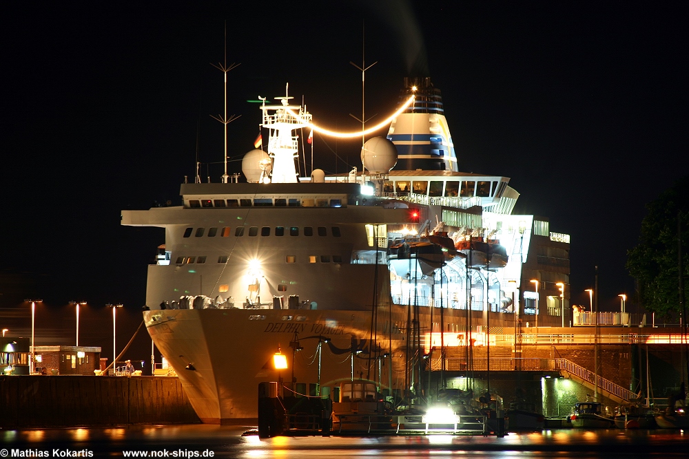 Delphin Voyager auf Jungfernfahrt