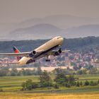 Delta 767 Take off.