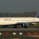 Delta Air Lines Boeing 767-332(ER), N1604R