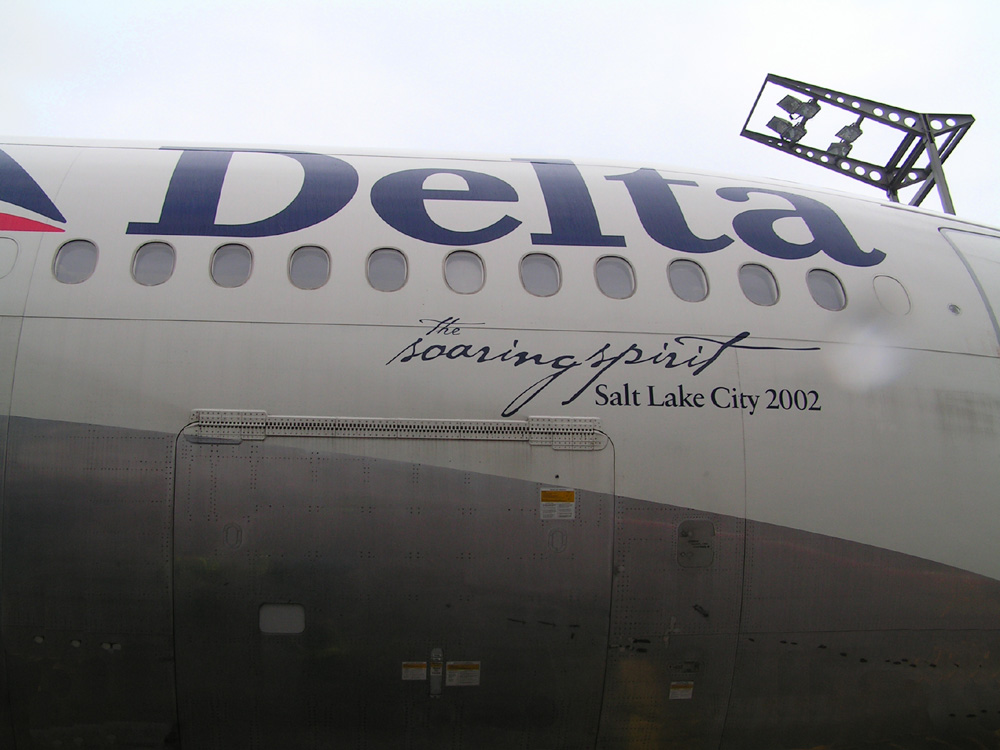 Delta Airline - DL015