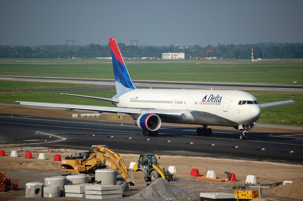 Delta Airlines B767-300ER DUS