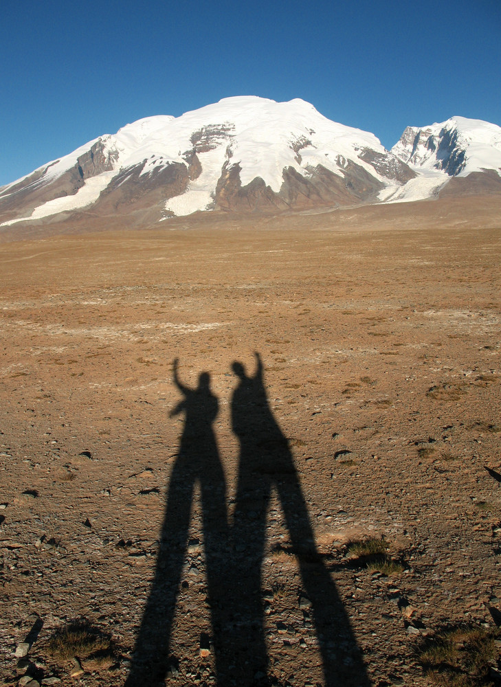 Dem Muztag Ata zu Füßen liegend... (Xinjiang, China, 7546m)