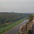 Dem Sandstein unter der berühmten Basteiaussicht geht es schlechter als erwartet