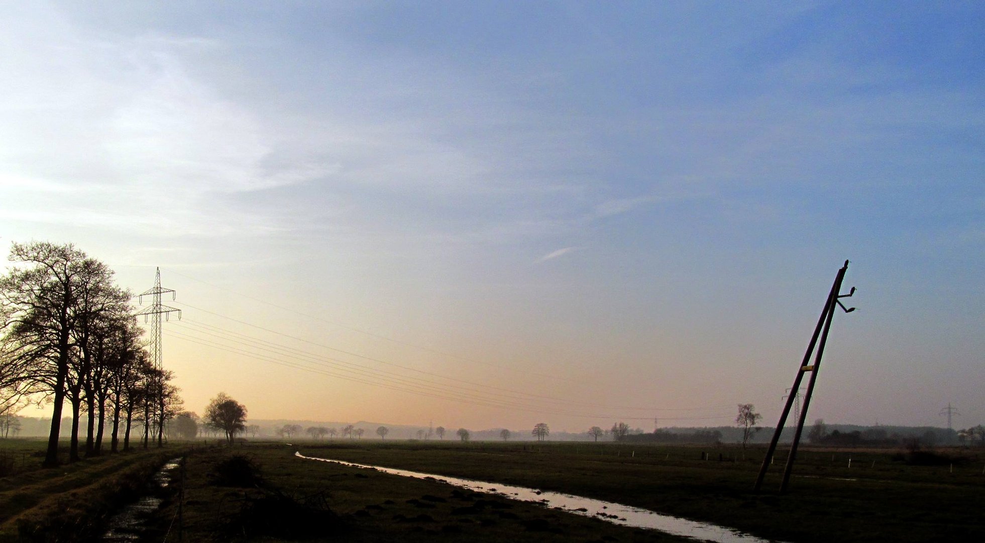 dem Sonnenuntergang entgegen ............