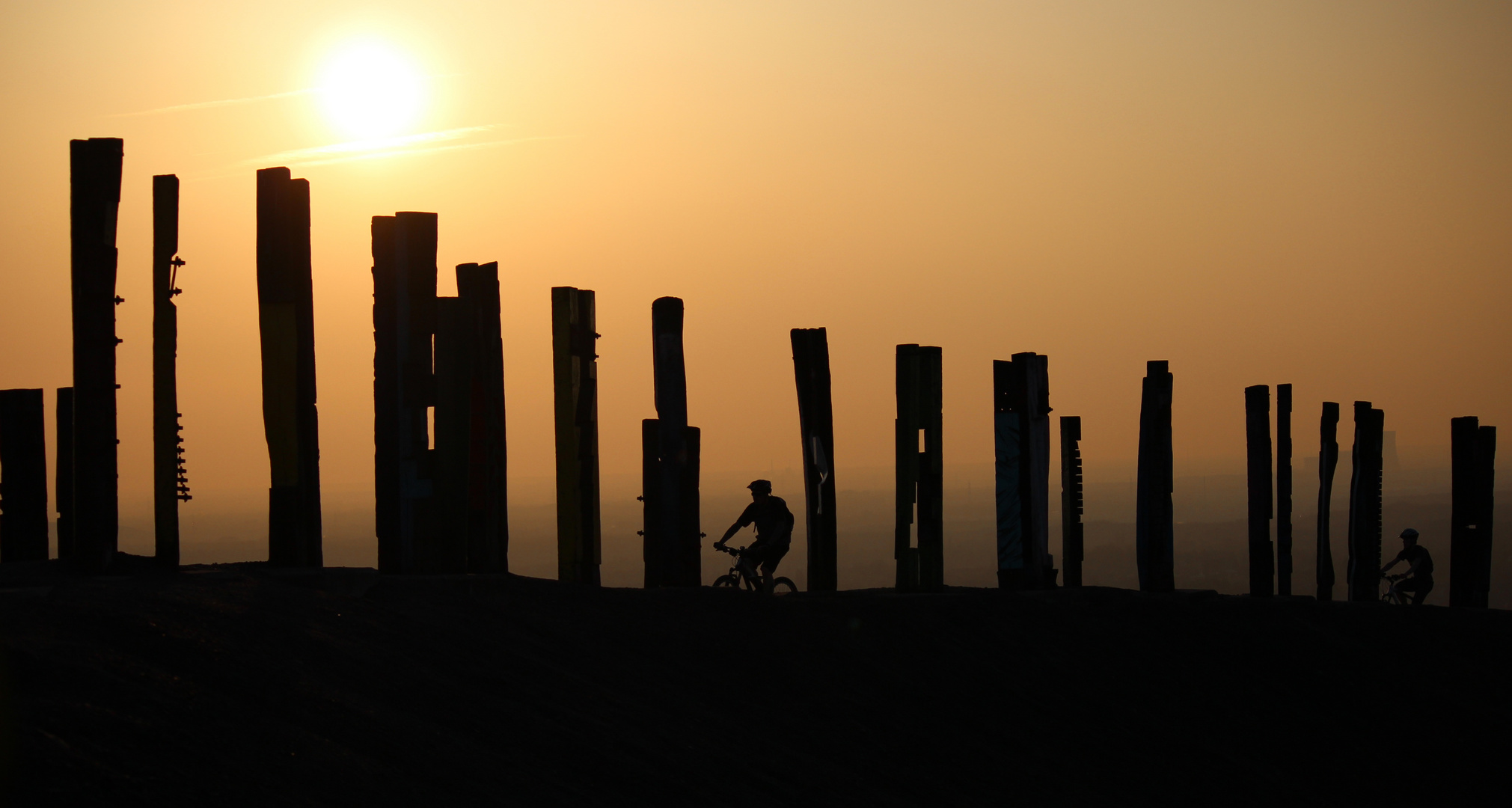 Dem Sonnenuntergang entgegen