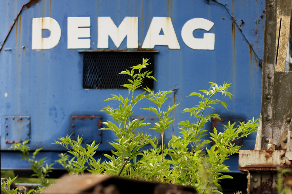 DEMAG