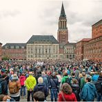 Demo auf dem Kieler Rathausplatz