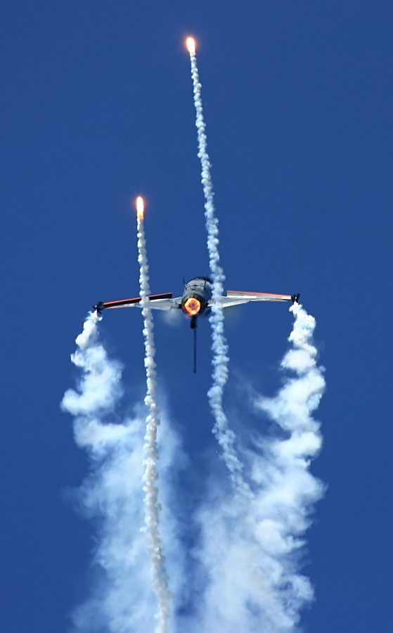 Demo F-16