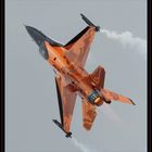 Demo F-16 Orange Lion