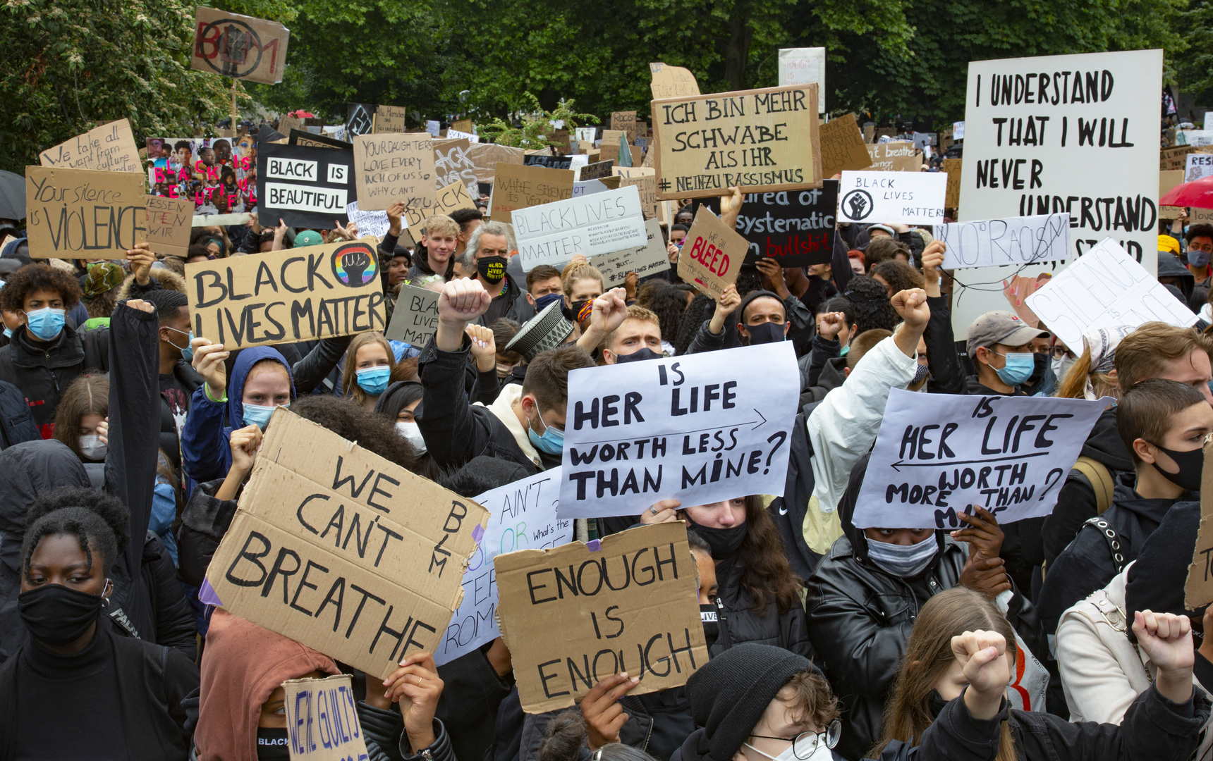 Demo gegen Rassismus in Stuttgart