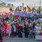 Demo in Stuttgart gegen Kriegstüchtigkeit und für Frieden