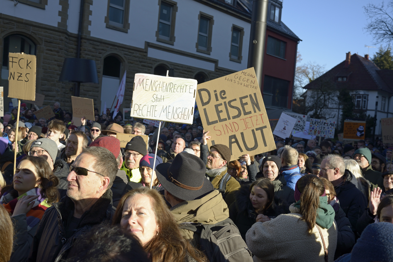 DEMOkratie verteidigen 