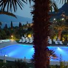 Den Ausblick vom Hotel auf den Gardasee am Abend