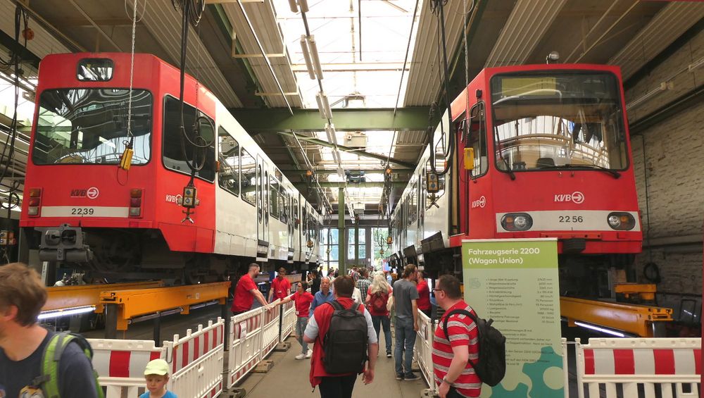 Den Bahnen an die Wäsche gegangen