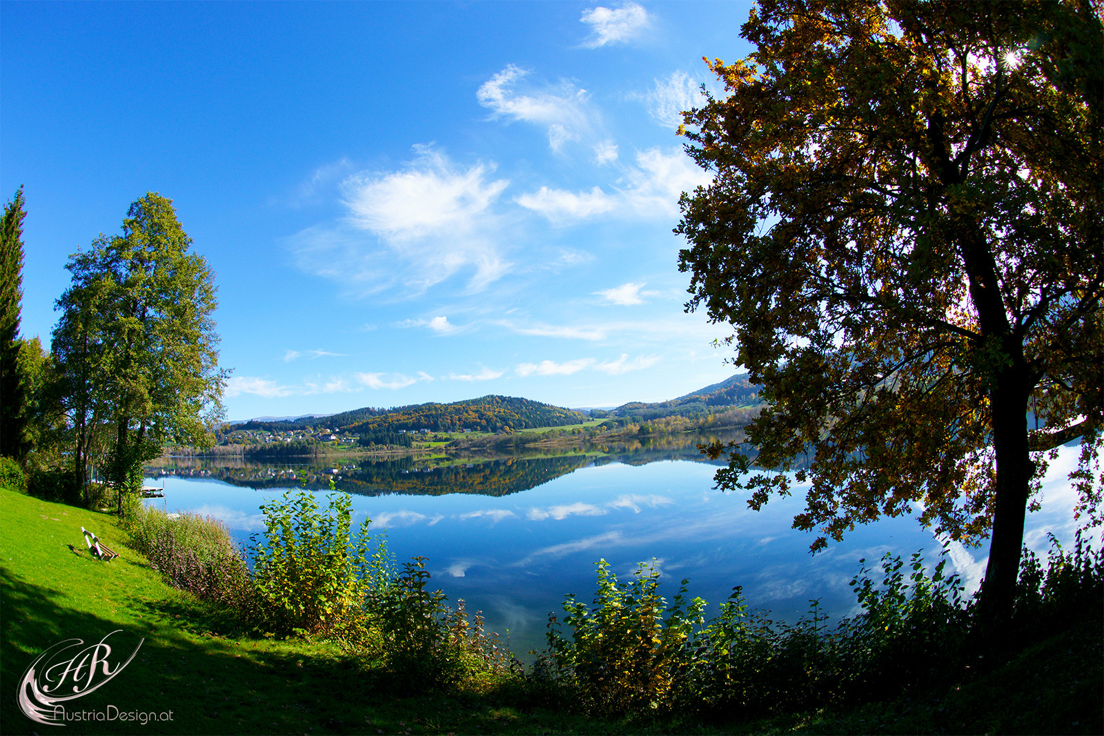 Den Blick einfach genießen. Der Längsee;))