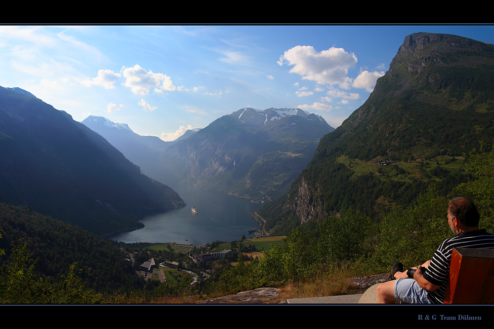 Den Fjordblick einfach nur genießen