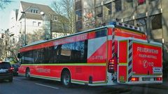Den hab ich am 20.12.2013 zum ersten Mal gesehen - Großraum-RTW* der Feuerwehr Düsseldorf
