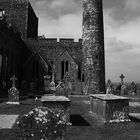 Den Rock of Cashel in s/w...