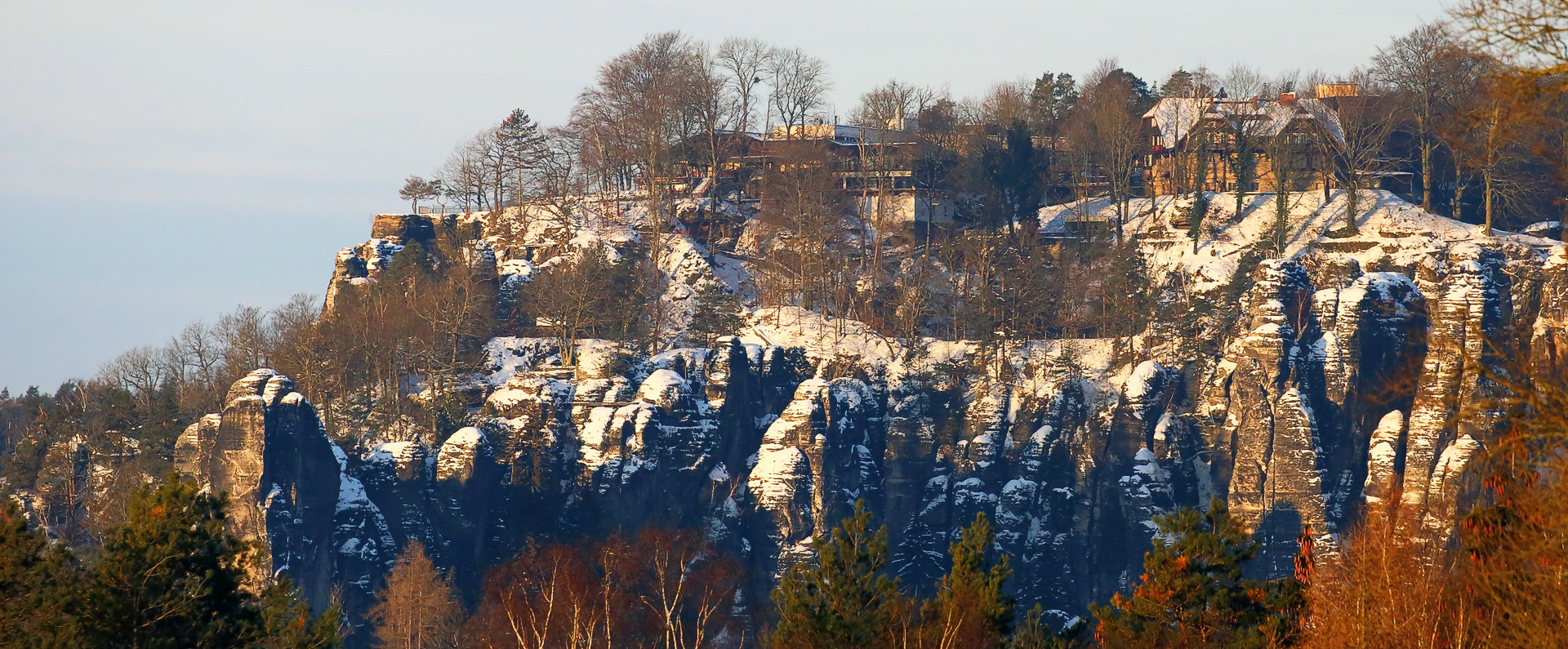 Den Schnee auf der Bastei musste ich am letzten Tag vor dem Tauwetter...