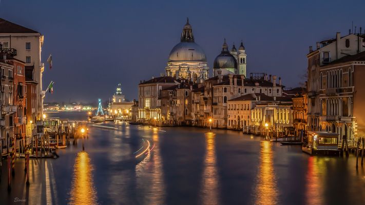 Den Venedig-Klassiker ...