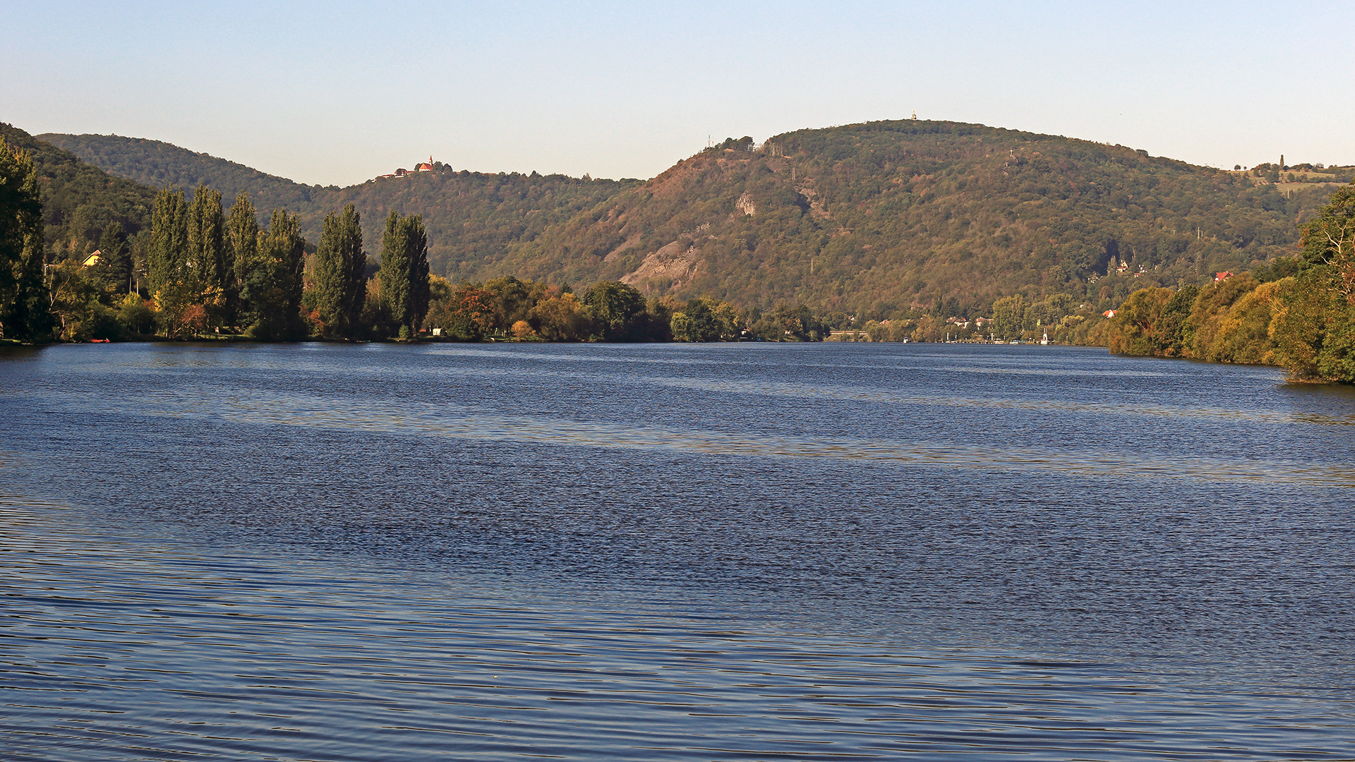 Den vorletzten kalendarischen Sommertag am Wasser in Böhmen begonnen...