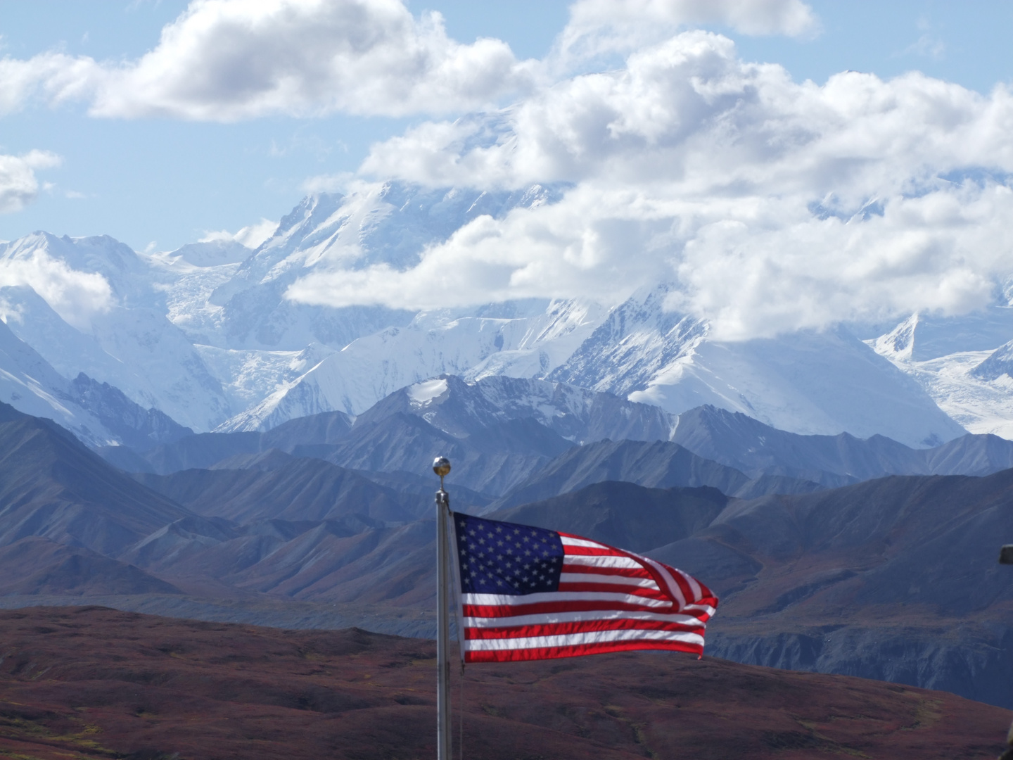 Denali ("der Große" in der Sprache der Athabasca-Indianer), Mt. McKinley