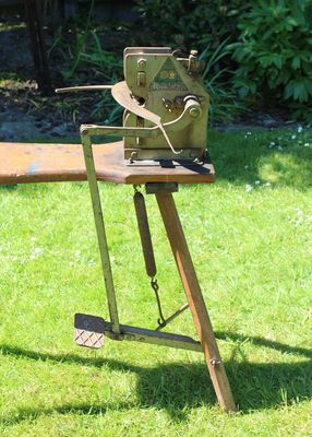 Dengelapparat 1939 (9)