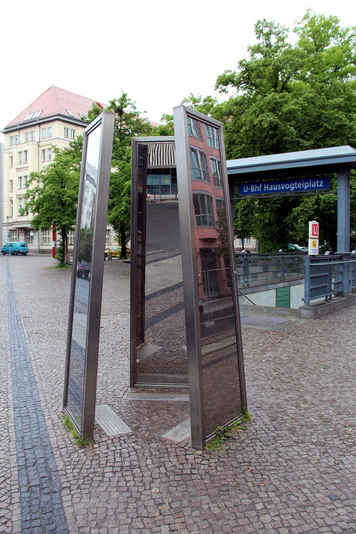 Denkmal am Hausvogteiplatz in Berlin