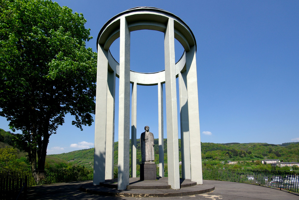 Denkmal des Freiherrn vom und zum Stein über Nassau / Lahn