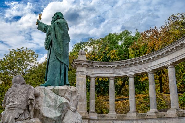 Denkmal des heiligen Märtyrerbischofs Gellért
