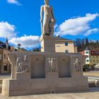 Denkmal in der Uhrenstadt Glashütte