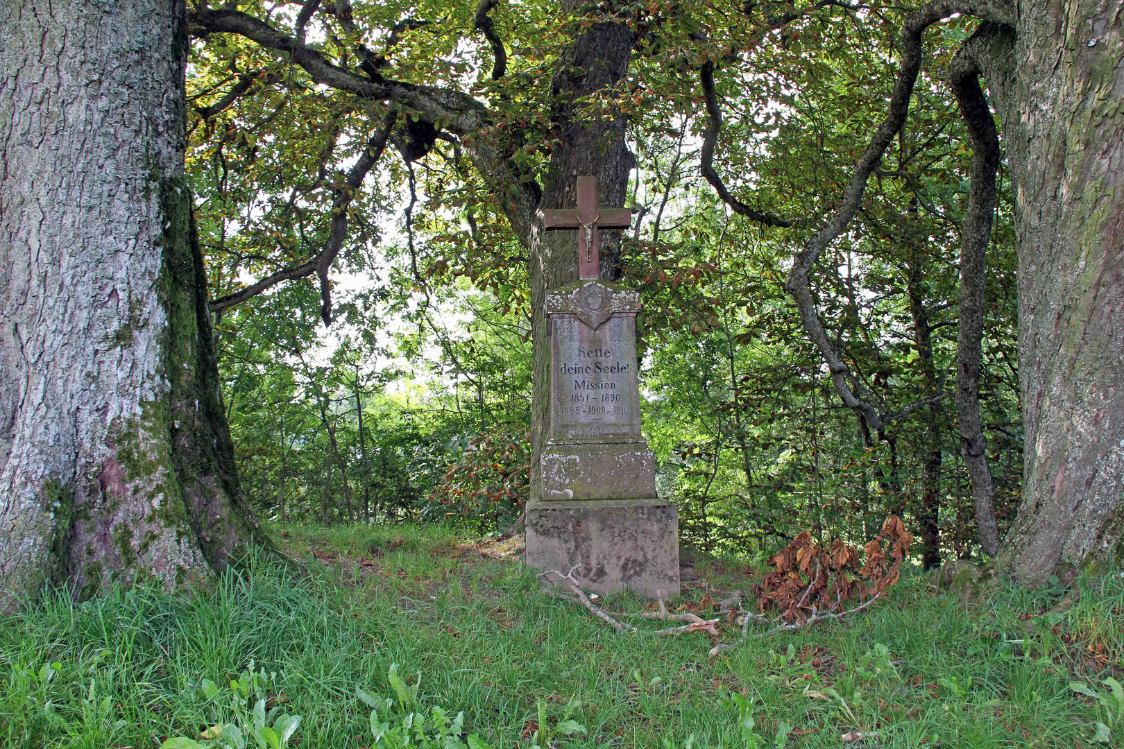 Denkmal in Ochenhausen bei Wanderung um den Krumbach 2